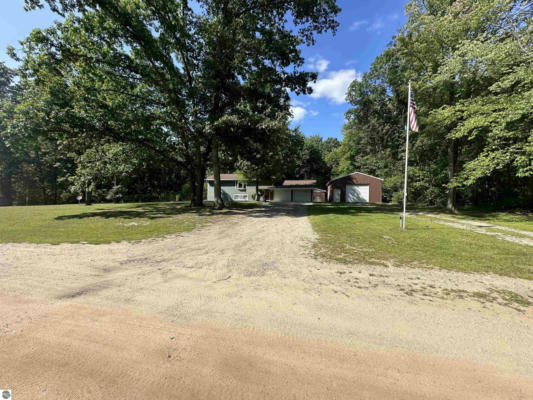 1930 AUTUMN DR, FARWELL, MI 48622 - Image 1