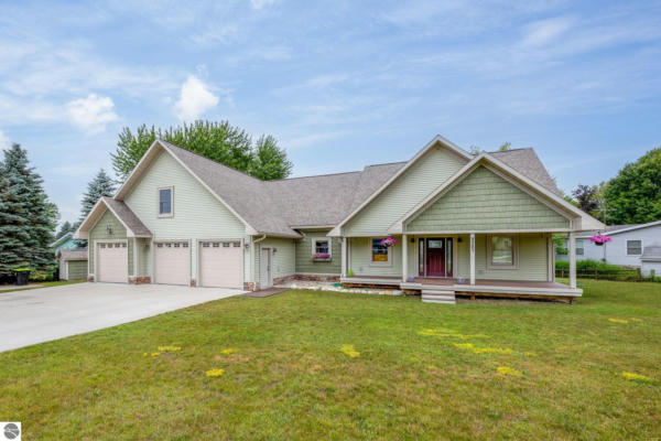 9387 LAKEVIEW DR, CADILLAC, MI 49601 - Image 1