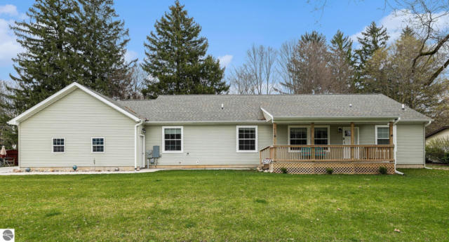 415 S 1ST ST, EDMORE, MI 48829 - Image 1